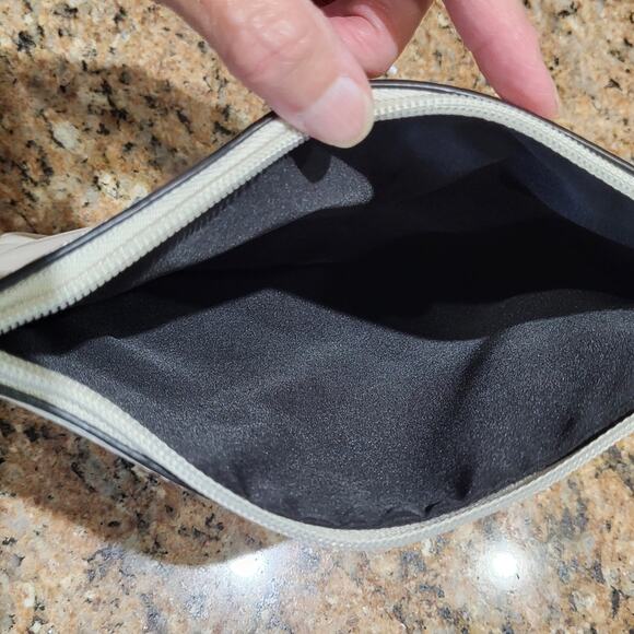 MICHAEL Michael Kors Large Cream Hobo Shoulder Bag Tote - Picture 13 of 13